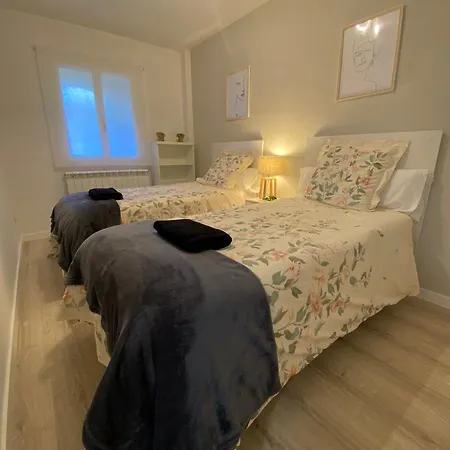 Acogedor Con Piscina Compartida Y Opcion A Parking Apartment Jaca