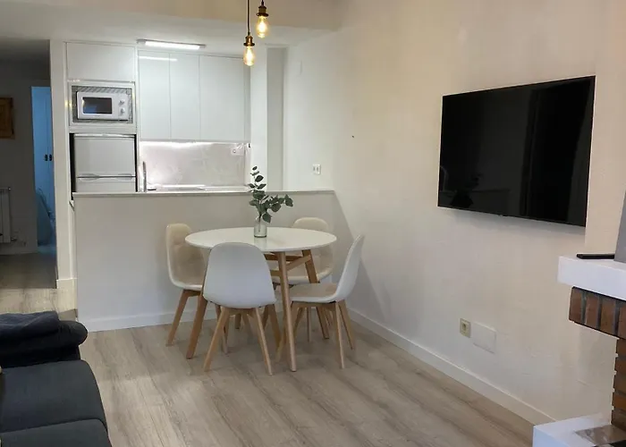 Apartamento Acogedor Con Piscina Compartida Y Opción A Parking *