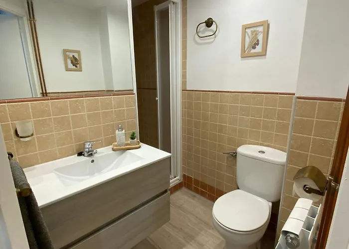 Apartamento Acogedor Con Piscina Compartida Y Opción A Parking Jaca