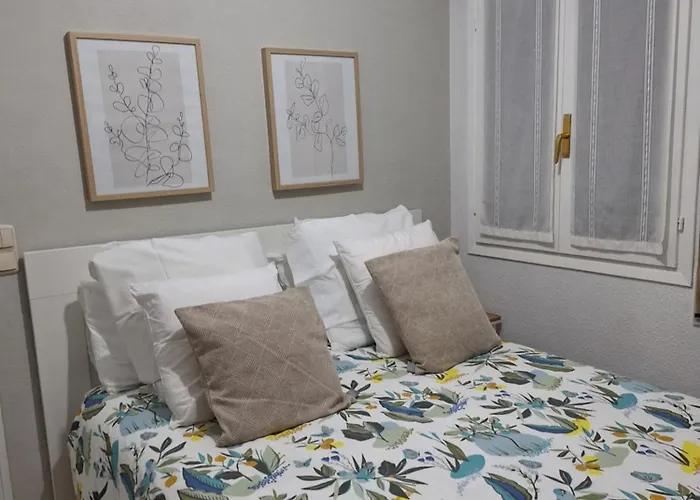 Acogedor Con Piscina Compartida Y Opción A Parking Apartamento *